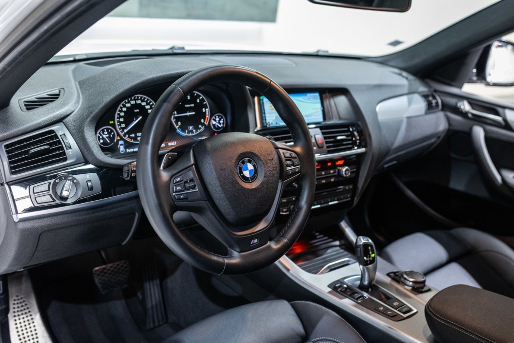 X4d Blanc Interieur 6