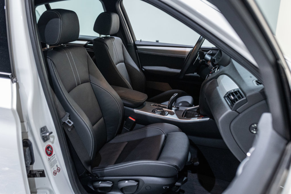 X4d Blanc Interieur 8