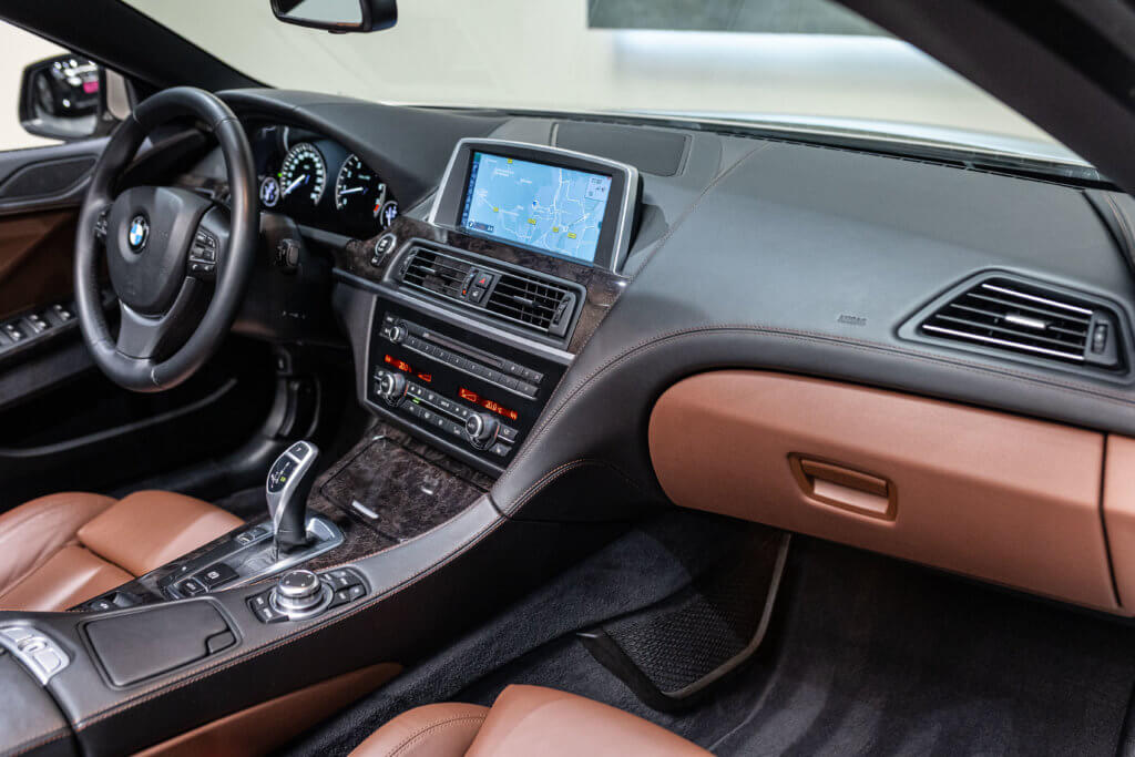640i Cab Champagne Interieur 11