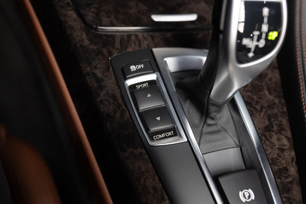 640i Cab Champagne Interieur 33