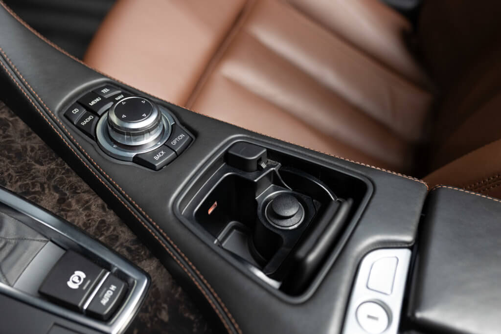 640i Cab Champagne Interieur 40