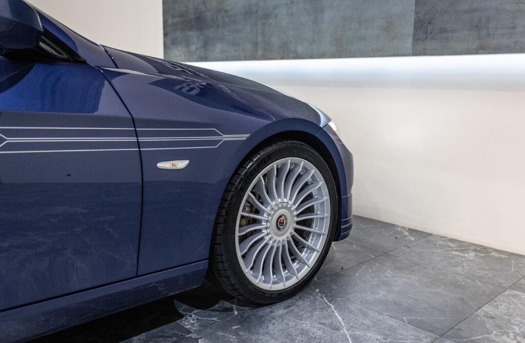 Alpina B3S Bi Turbo Bleu Interieur 12