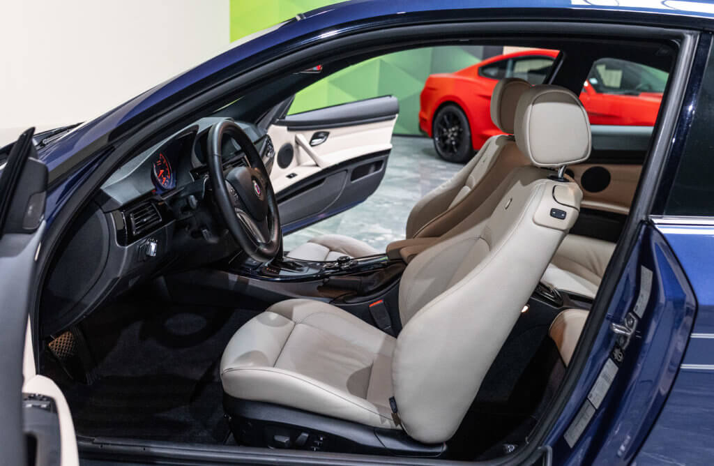 Alpina B3S Bi Turbo Bleu Interieur 18