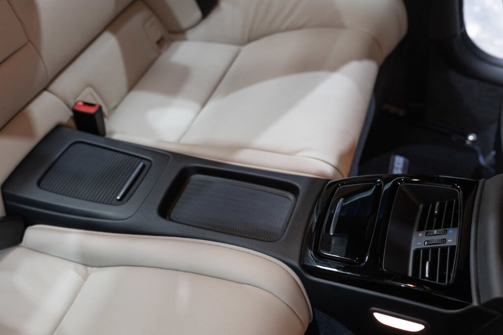 Alpina B3S Bi Turbo Bleu Interieur 25