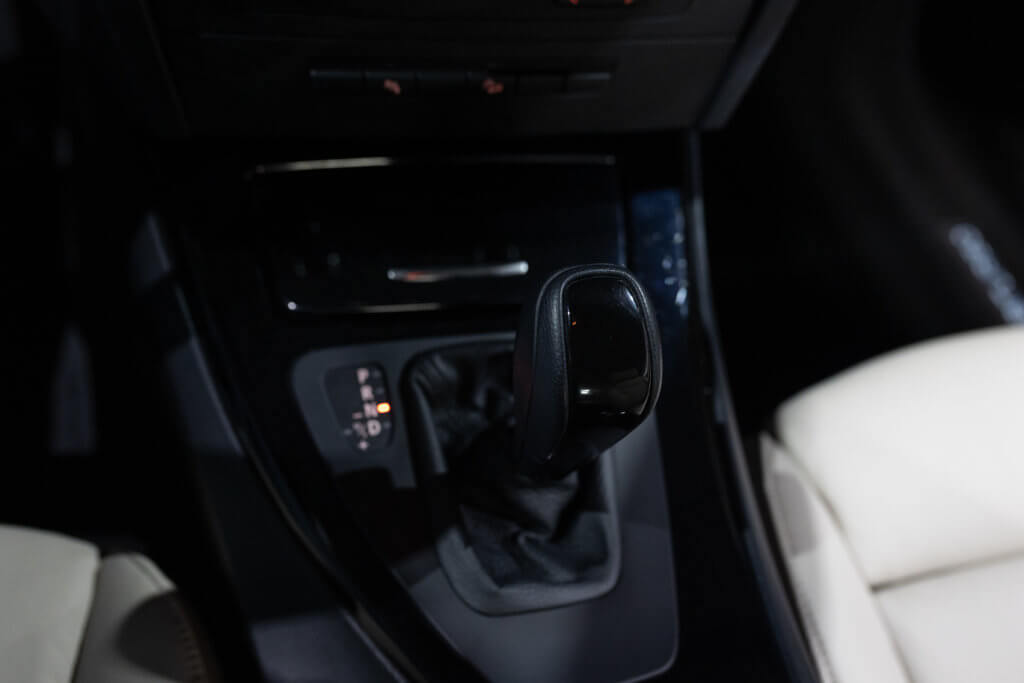 Alpina B3S Bi Turbo Bleu Interieur 35