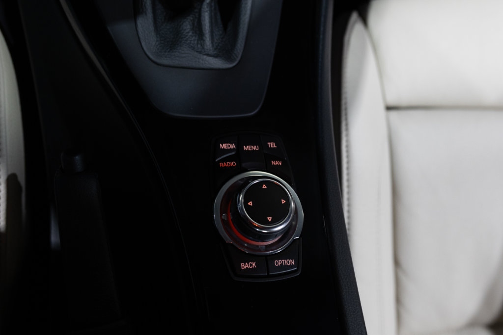 Alpina B3S Bi Turbo Bleu Interieur 37