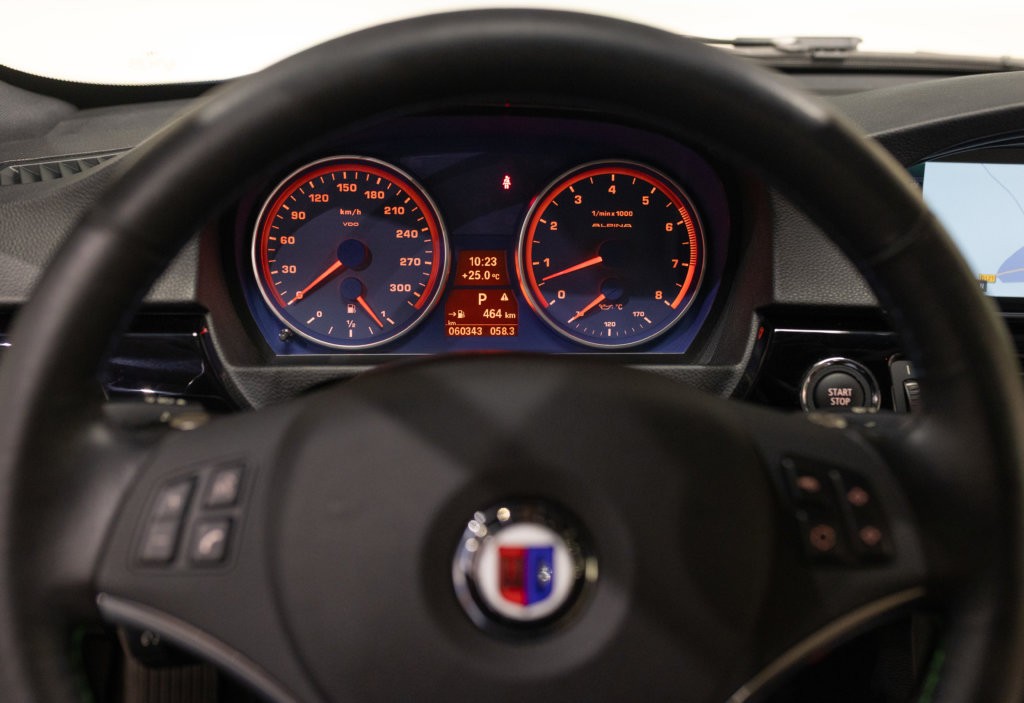 Alpina B3S Bi Turbo Bleu Interieur 43