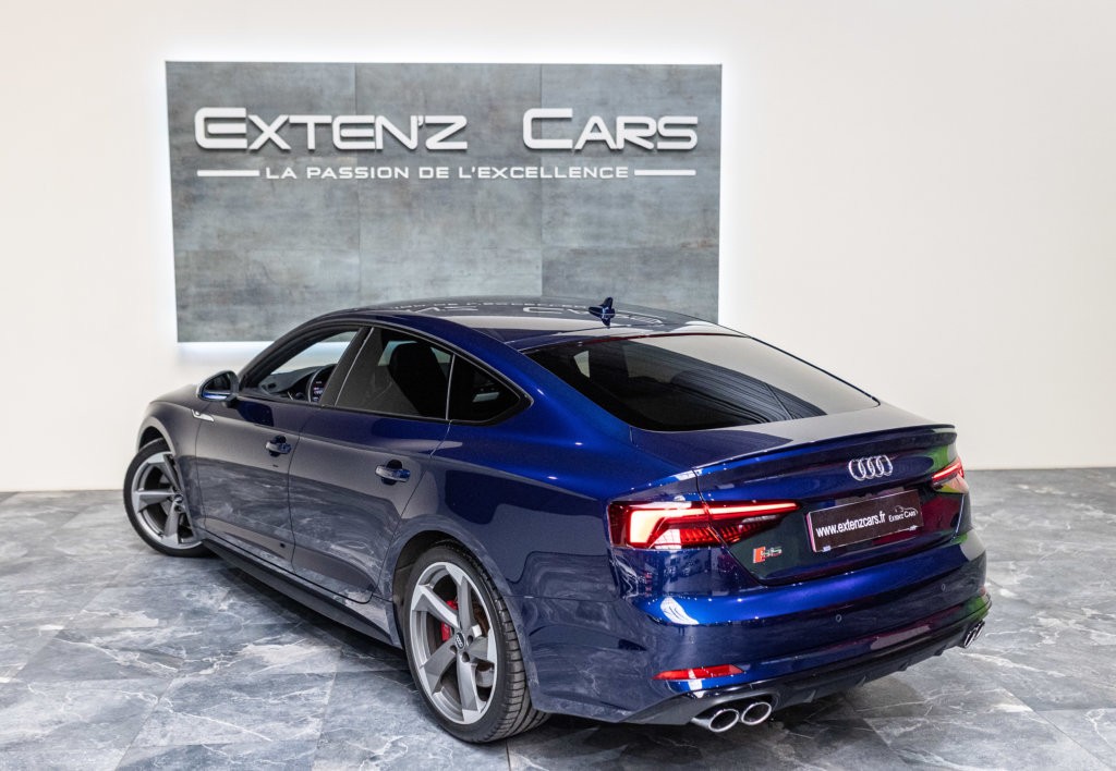 Audi S5 Berline Bleu 3-4 ar g