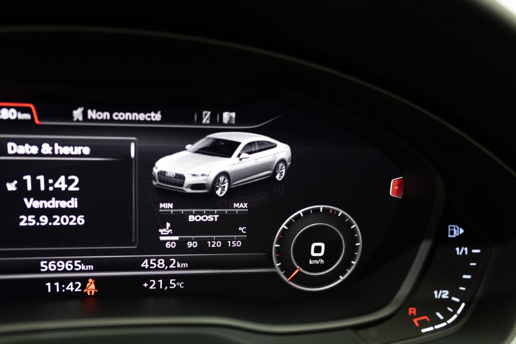 Audi S5 Berline Bleu Interieur 43