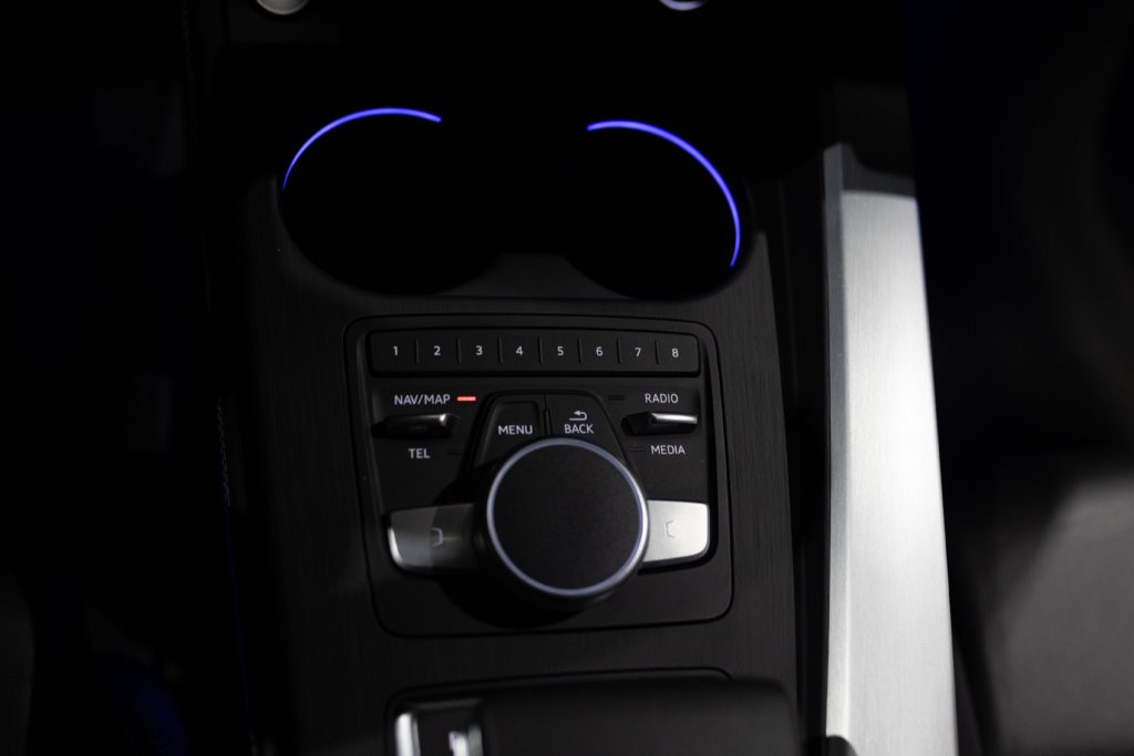 Audi S5 Berline Bleu Interieur 51