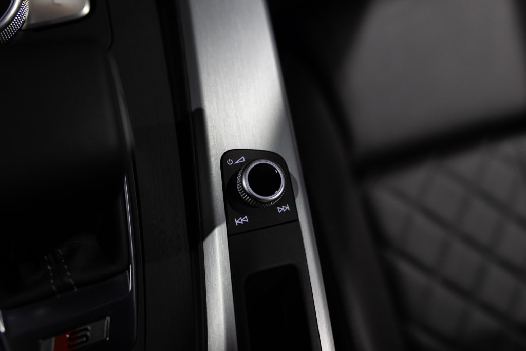 Audi S5 Berline Bleu Interieur 55