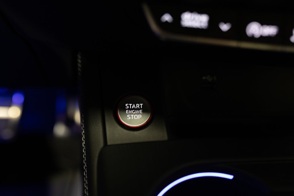 Audi S5 Berline Bleu Interieur 59