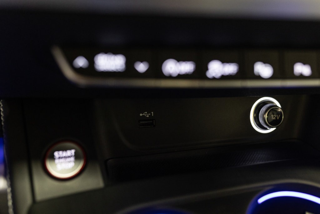 Audi S5 Berline Bleu Interieur 60