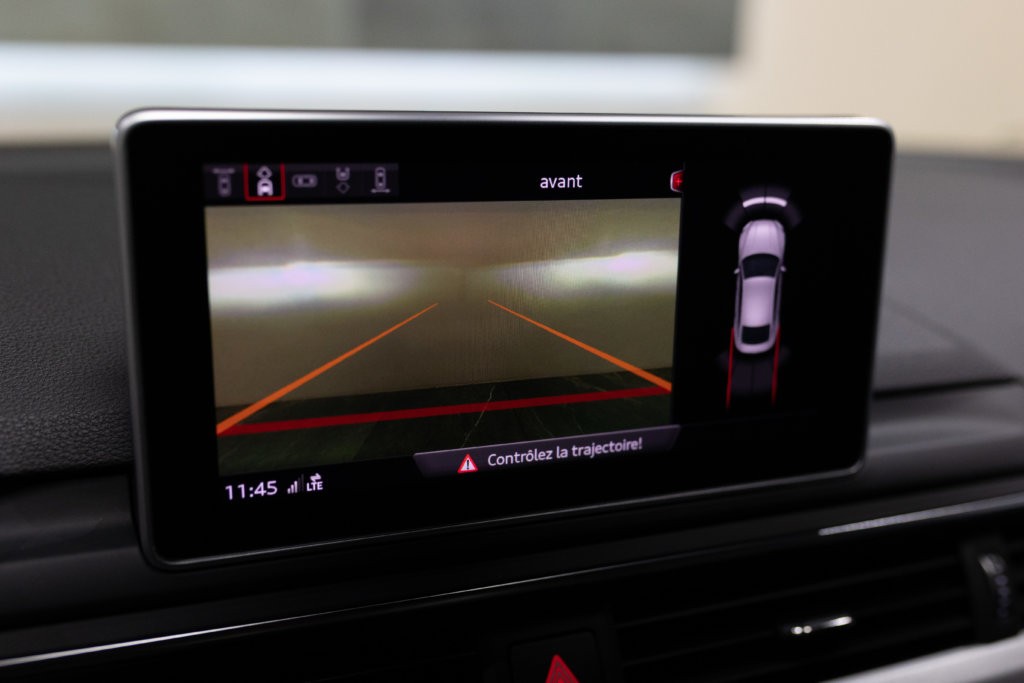 Audi S5 Berline Bleu Interieur 70