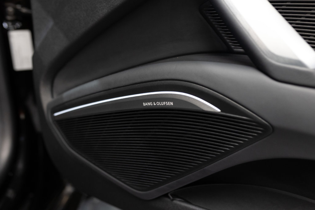 Audi TT Noir 20K Interieur 11