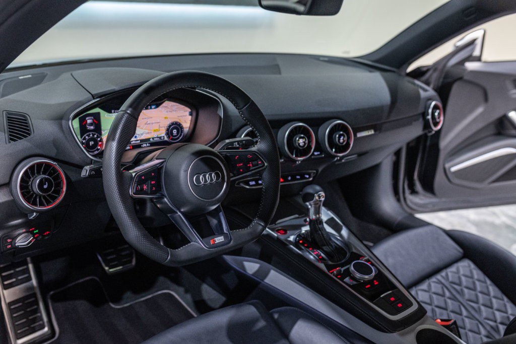 Audi TT Noir 20K Interieur 20