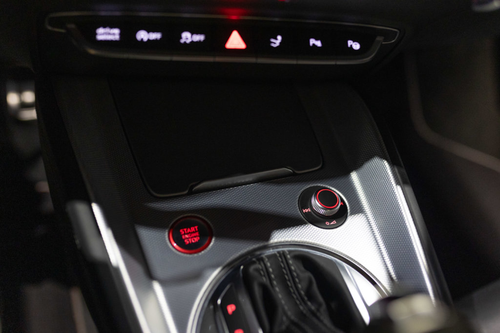 Audi TT Noir 20K Interieur 39