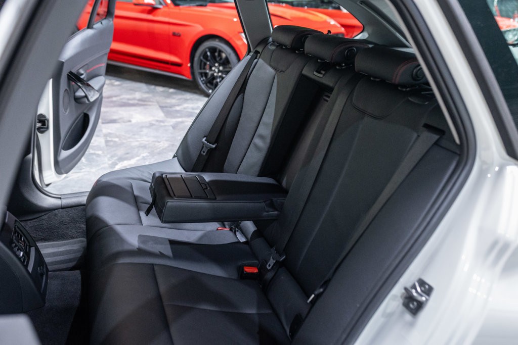 BMW 328i Touring Interieur 29