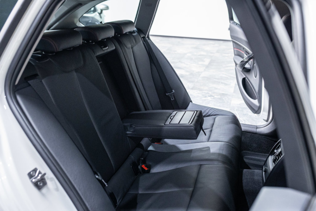 BMW 328i Touring Interieur 30