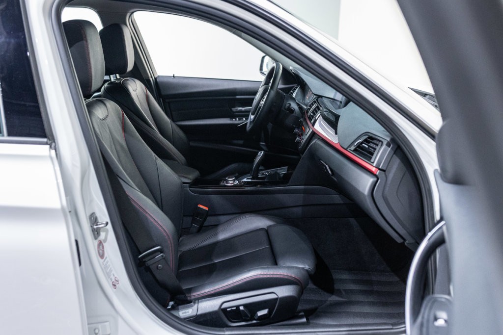 BMW 328i Touring Interieur 7