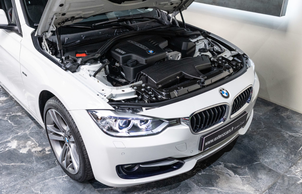 BMW 328i Touring Moteur
