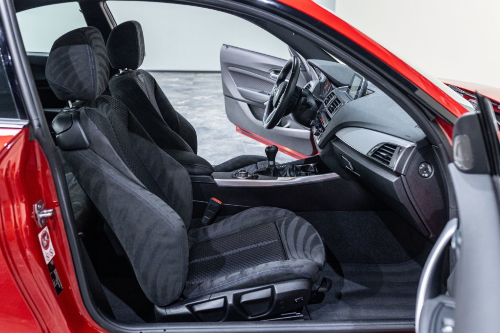 BMW M235i Interieur 17