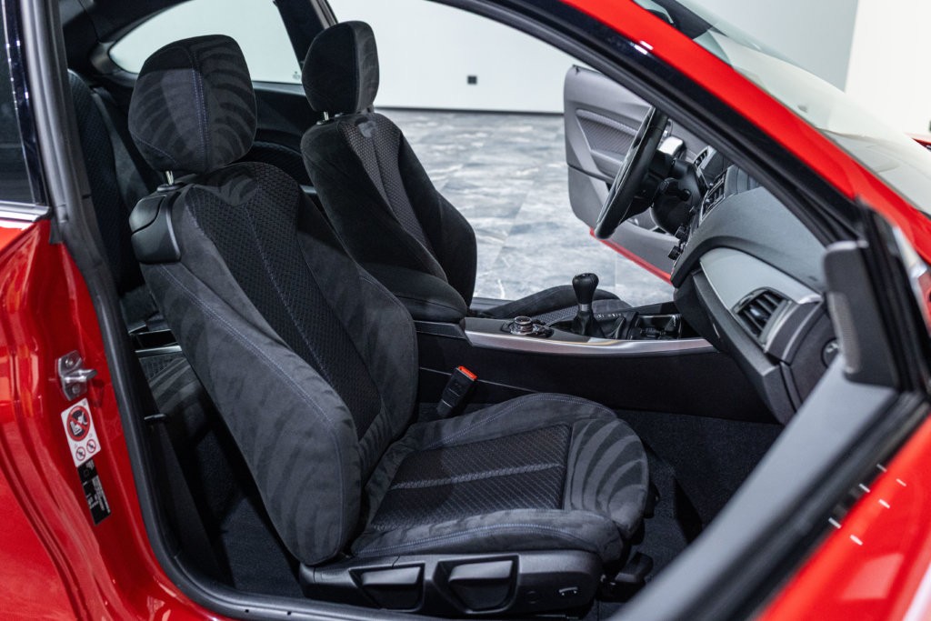 BMW M235i Interieur 18