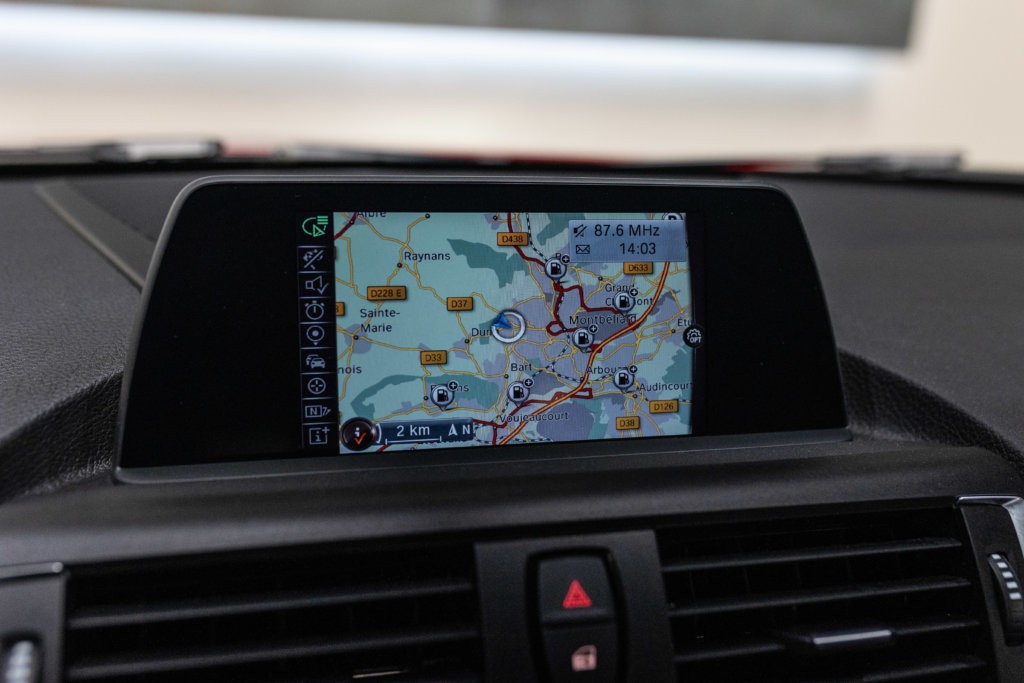 BMW M235i Interieur 25