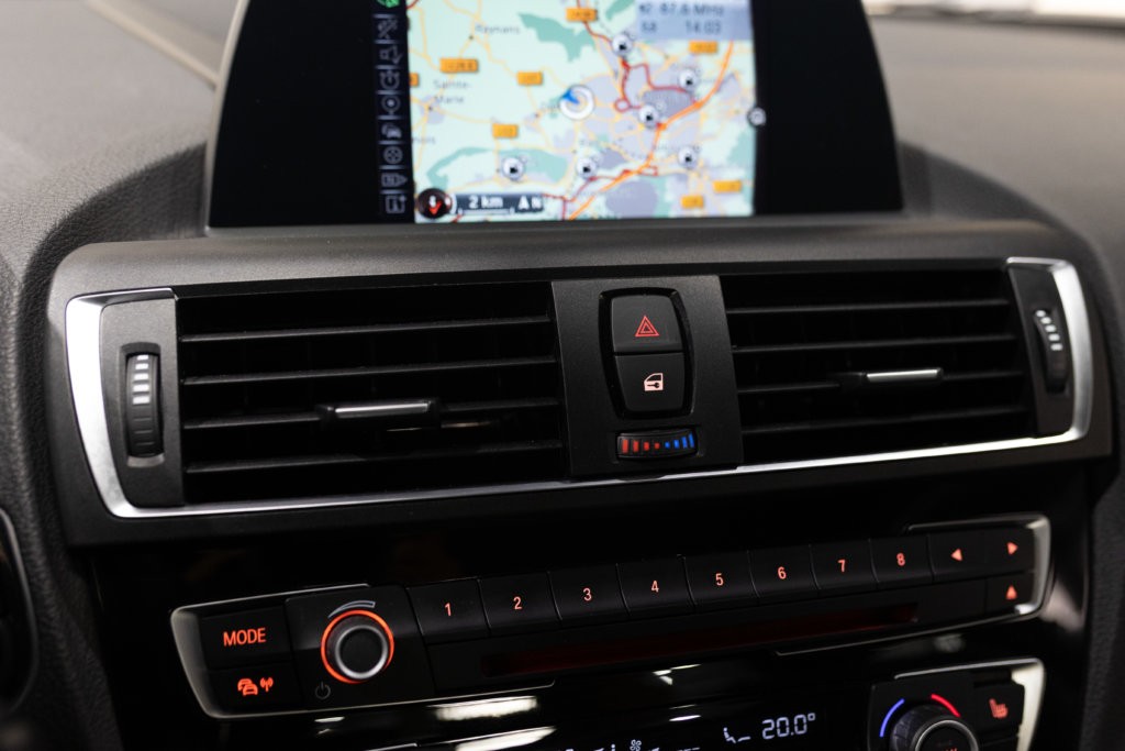 BMW M235i Interieur 26
