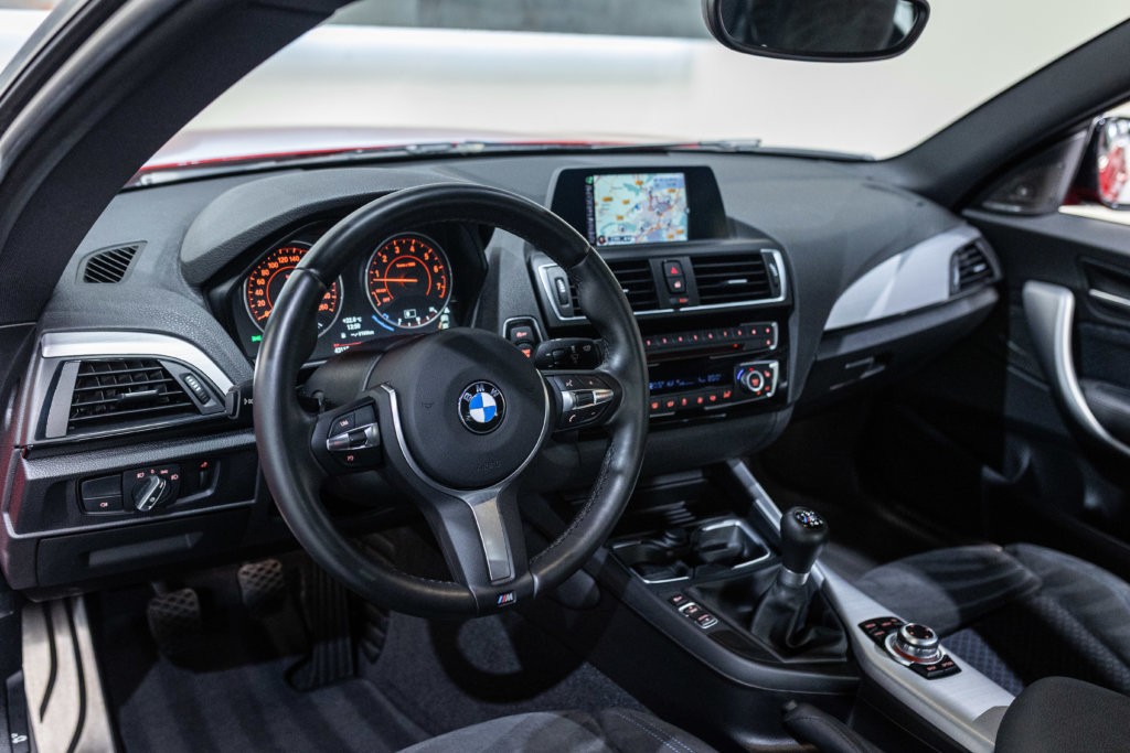 BMW M235i Interieur 6