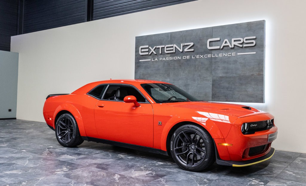 Dodge Challenger RT Orange Wide 3-4