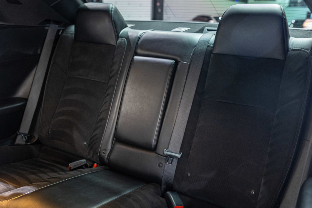 Dodge Challenger RT Orange Wide Interieur 23