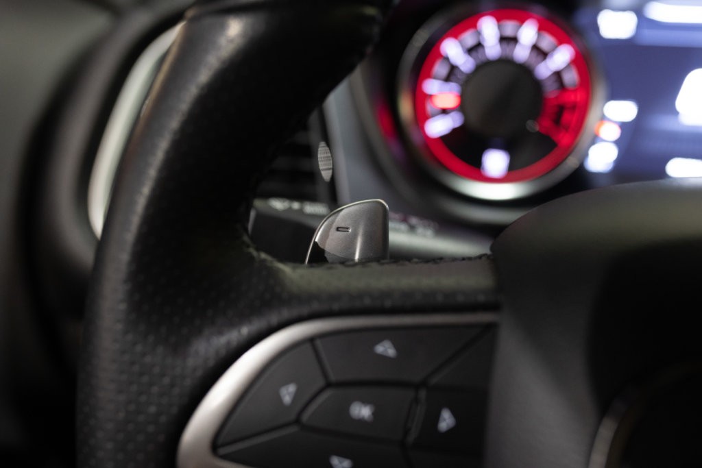 Dodge Challenger RT Orange Wide Interieur 39