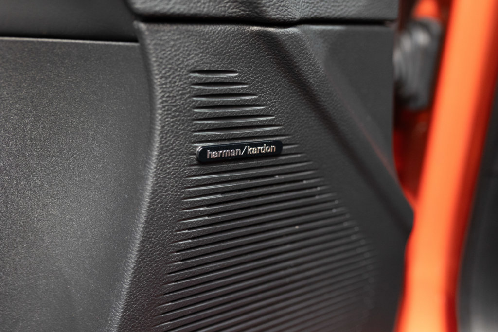 Dodge Challenger RT Orange Wide Interieur 4