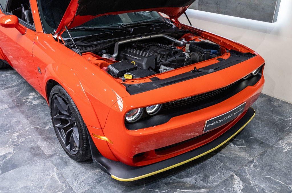 Dodge Challenger RT Orange Wide Moteur