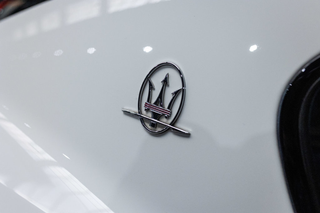 Maserati GranSport Blanche Interieur 16