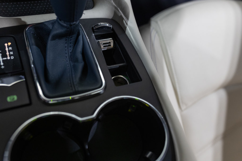 Maserati GranSport Blanche Interieur 38