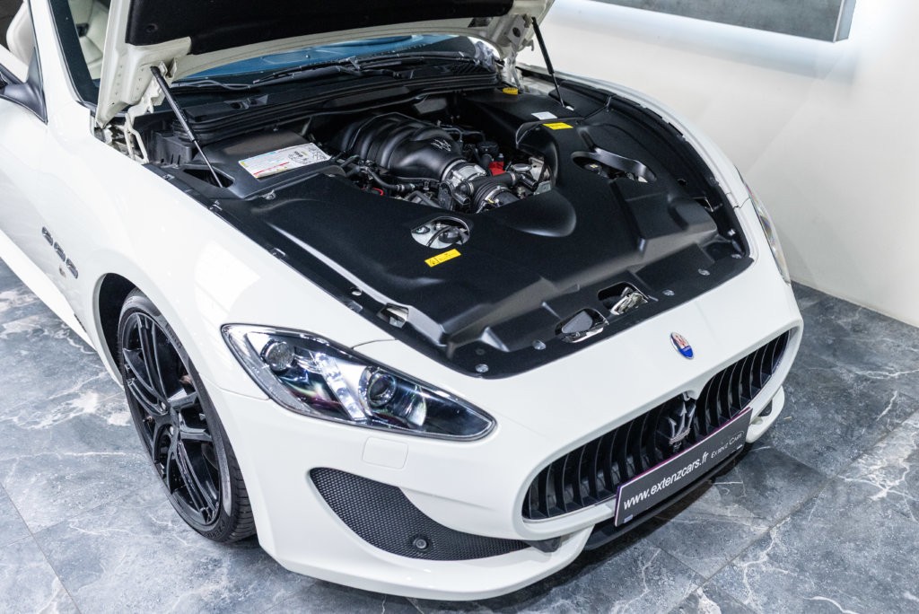 Maserati GranSport Blanche Moteur