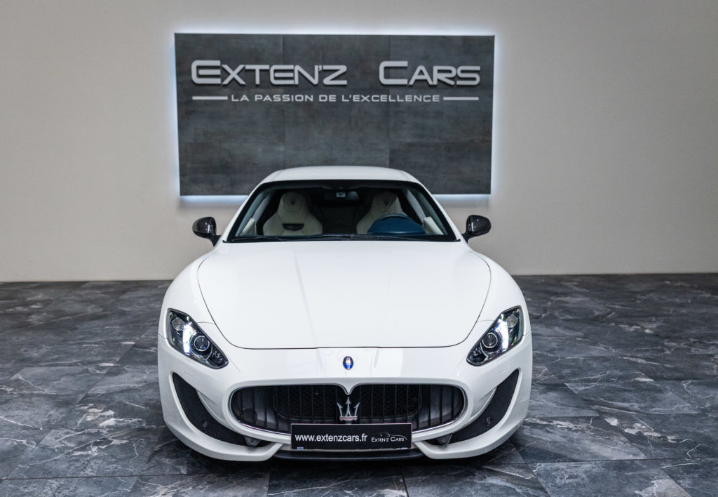 Maserati GranSport Blanche face