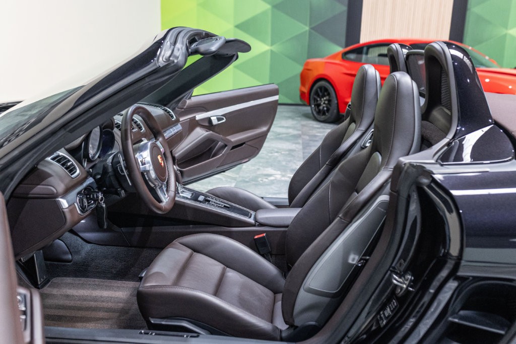 Porsche Boxster S Capote Brun Interieur 13