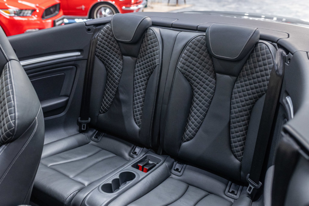 S3 Cab Gris Daytona Interieur 28