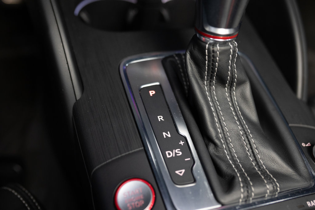 S3 Cab Gris Daytona Interieur 40