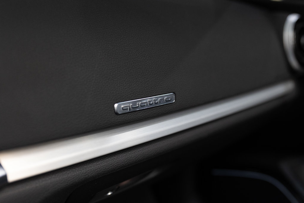 S3 Cab Gris Daytona Interieur 49