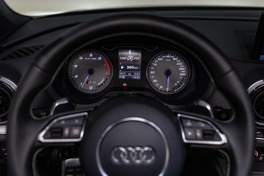 S3 Cab Gris Daytona Interieur 52