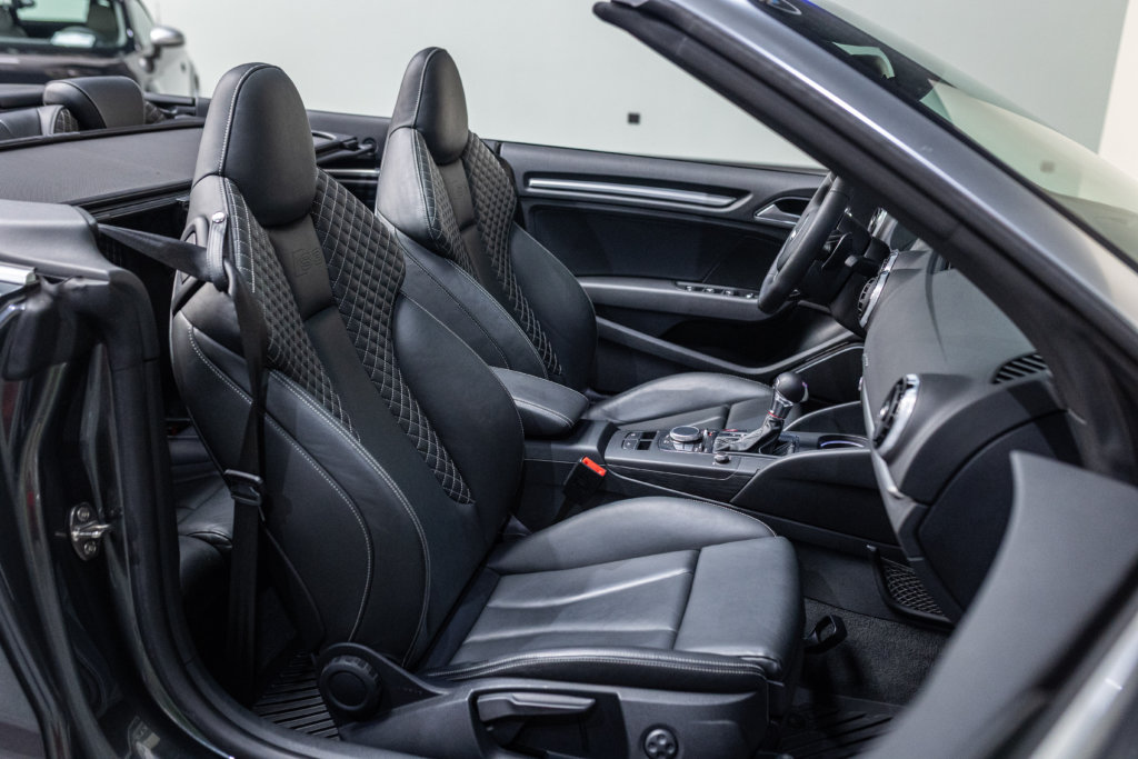 S3 Cab Gris Daytona Interieur 9