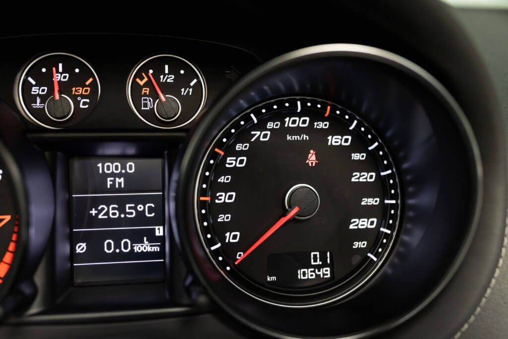 TT RS CAB Noir Interieur 28