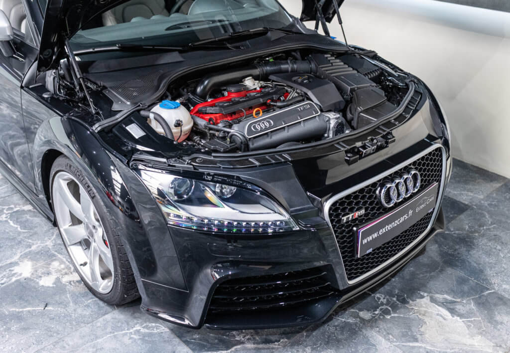 TT RS CAB Noir moteur