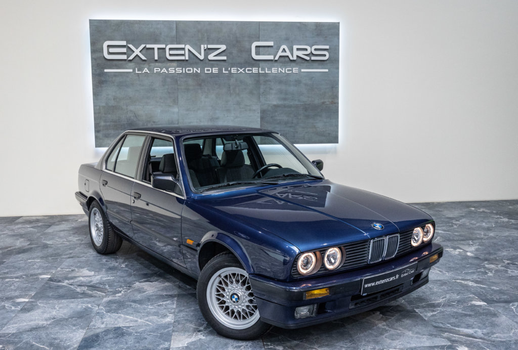 325i Bleu E30 3-4 av d