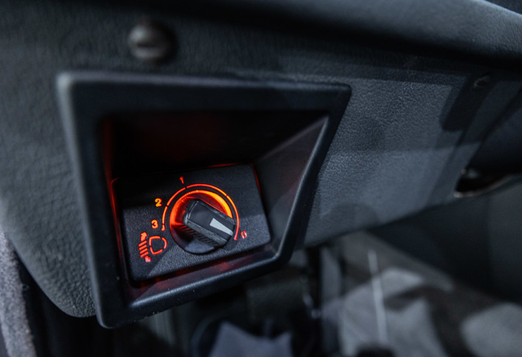 325i Bleu E30 Interieur 3