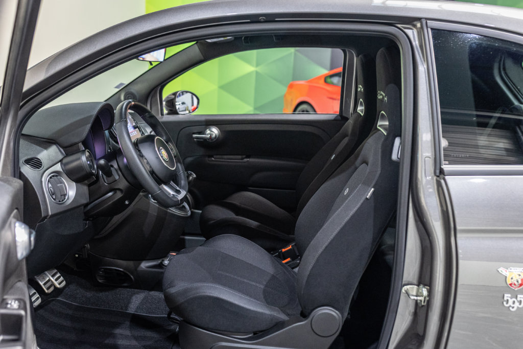 500 Abarth Pista Interieur